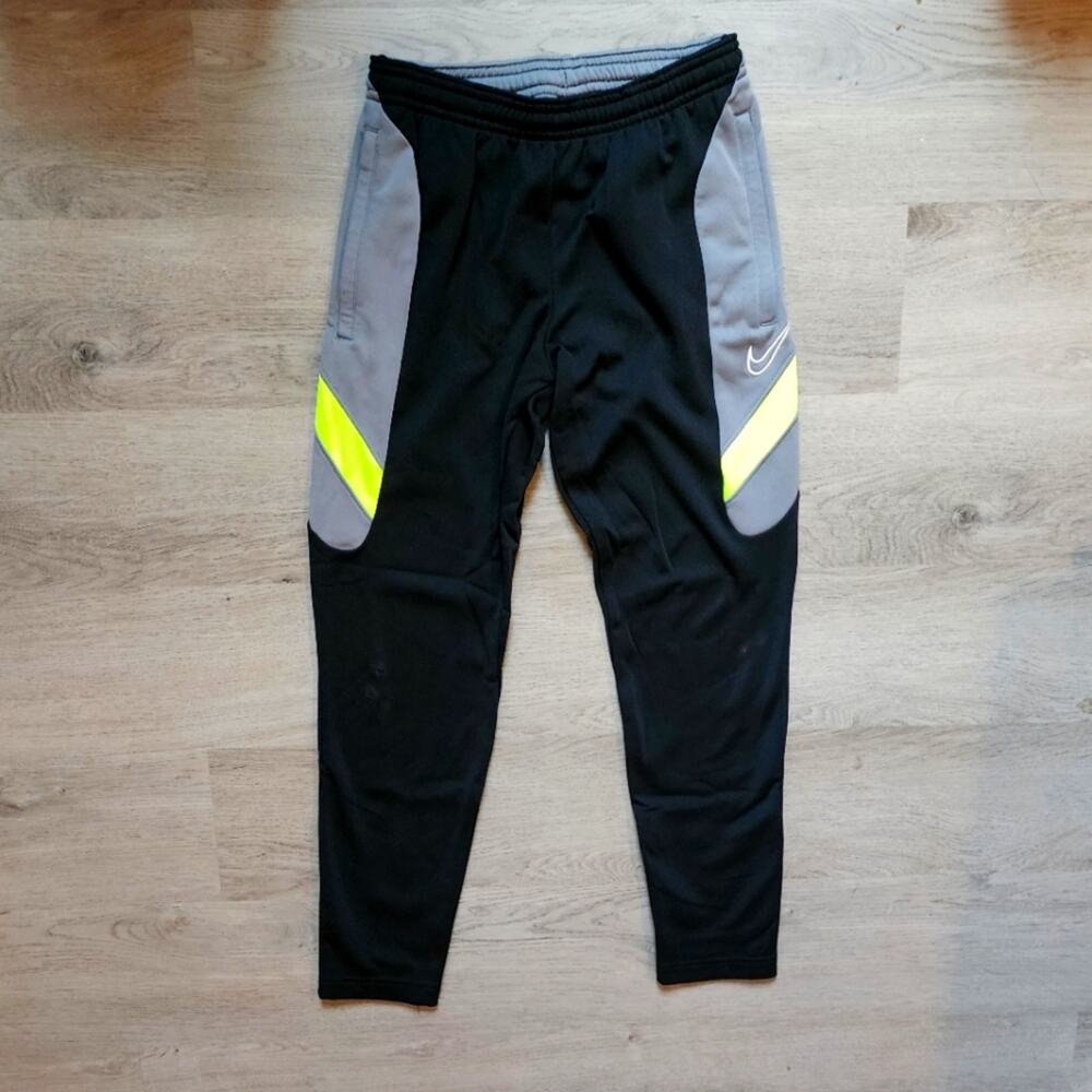 Nike Dri-Fit Boy's Black Athletic Activewear Jogger Casual Pants Medium M